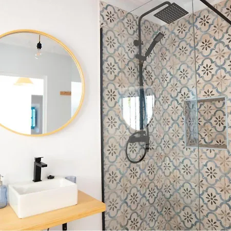 La Montsina, Acogedora Casa De Estilo Mediterraneo * Компета