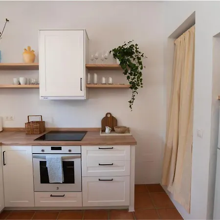 La Montsina, Acogedora Casa De Estilo Mediterraneo *